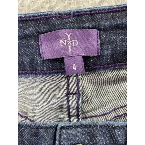 NYDJ Women's Billie Mini Bootcut Size 4 Dark Wash Mid Rise Lift Tuck Casual - Picture 7 of 12